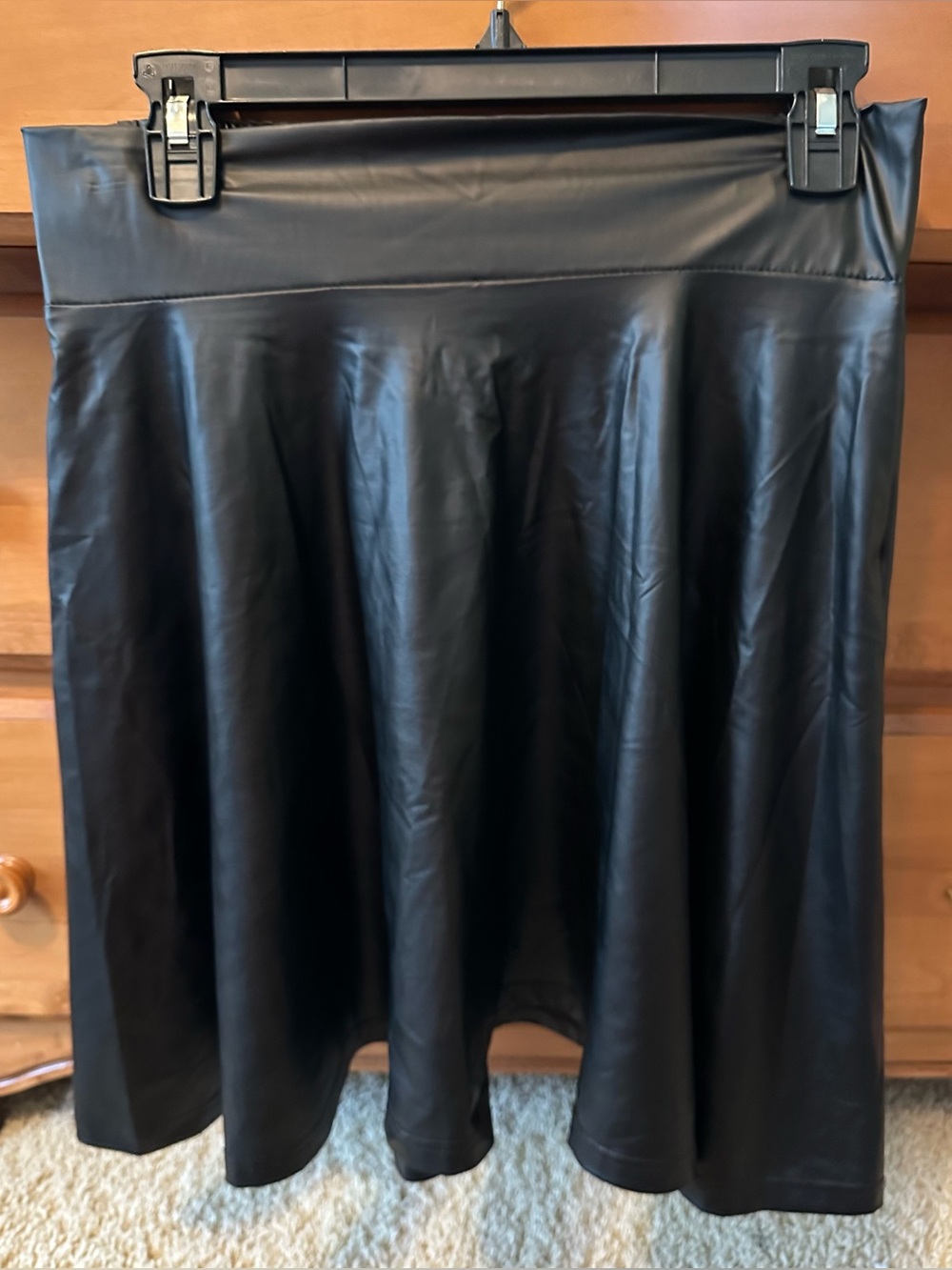 NWOT ZENANA VEGAN LEATHER SKIRT